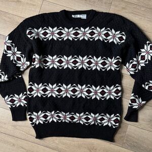 Claiborne Black and White Crewneck Nordic Sweater Men’s M